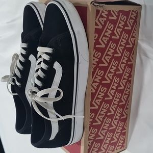 VANS Filmore Decon Black Low Top Men’s Suede Canvas Sneakers